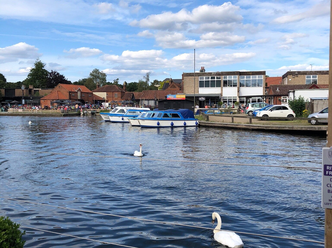 Wroxham Boat Hire景点图片