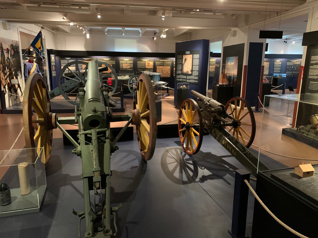Museo Militaria-海门林纳必去景点