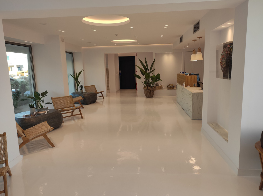 Infinity View Hotel主图