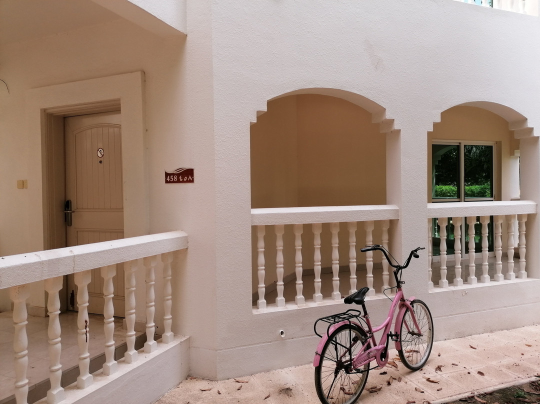 那哈达温泉度假酒店主图