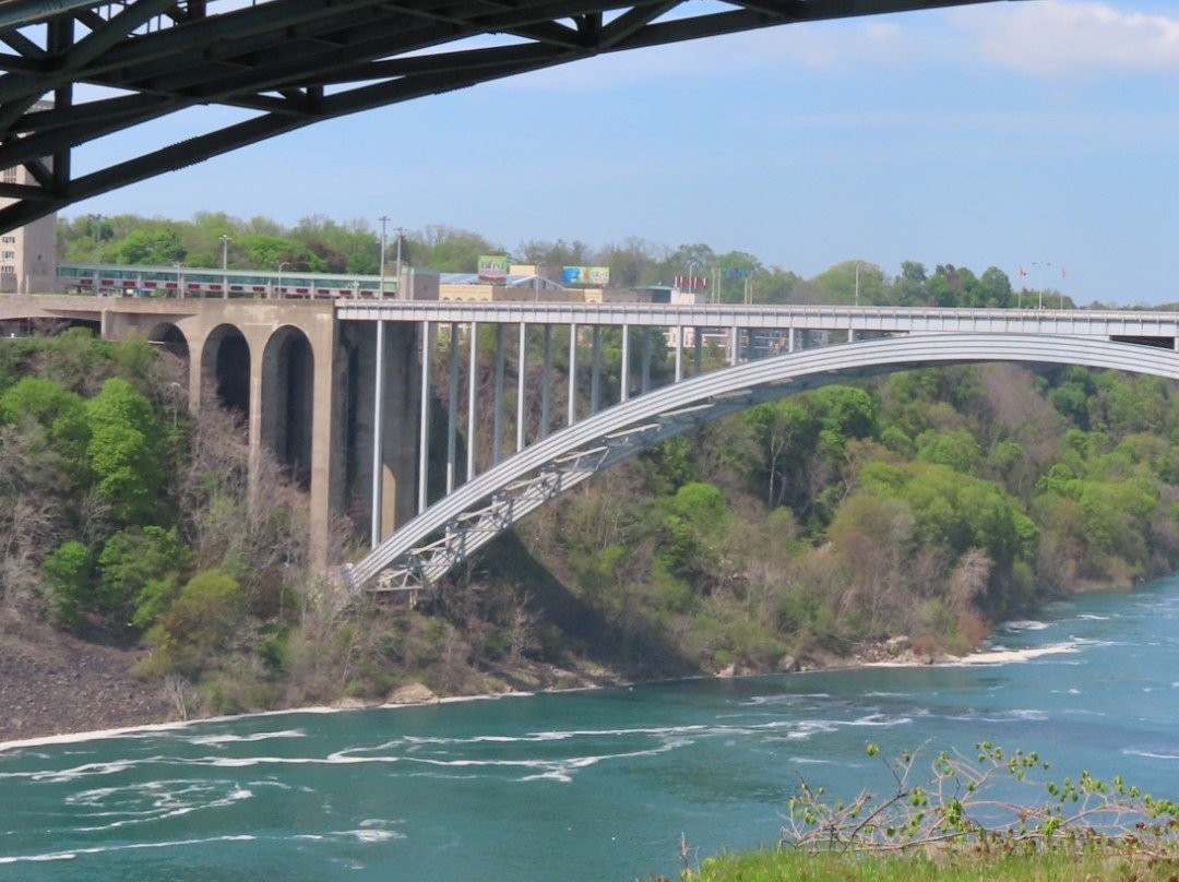 Third Street Art Alley-尼亚加拉大瀑布必去景点