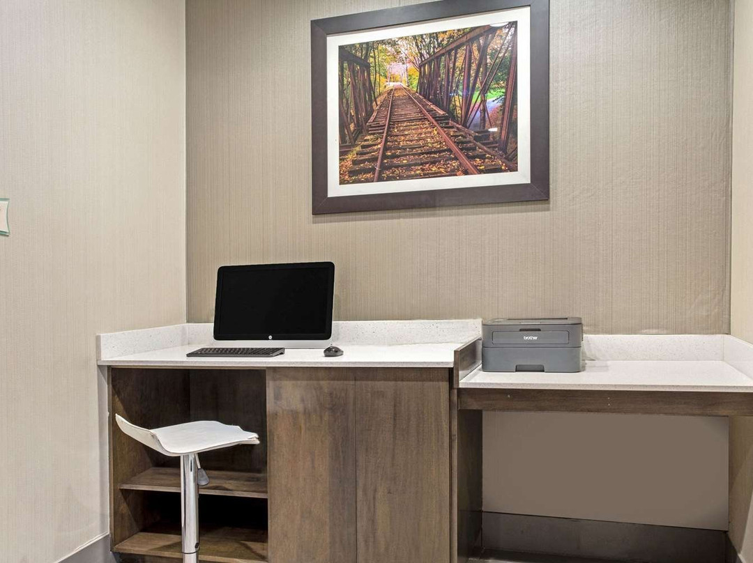 约克拉昆塔温德姆套房酒店主图