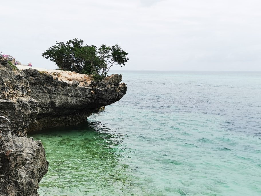Ruins Cliff Diving Spot-圣菲必去景点