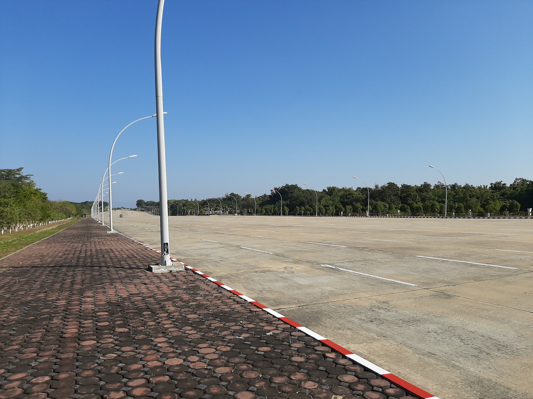 20 Lane Highway-内比都必去景点