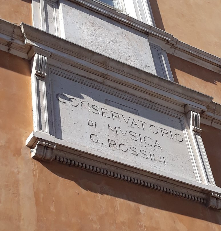 Conservatorio Rossini-佩萨罗必去景点