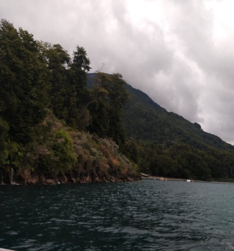 Lake Esmeralda-Parque Nacional Vicente Perez Rosales必去景点