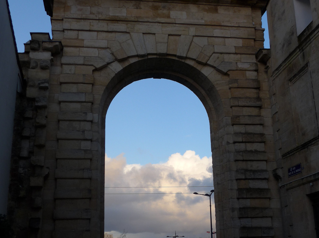 Porte de la Monnaie景点图片