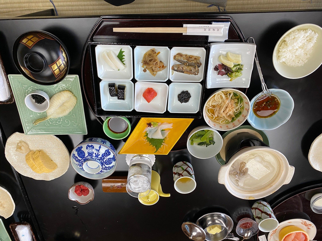 玛促达雅酒店主图