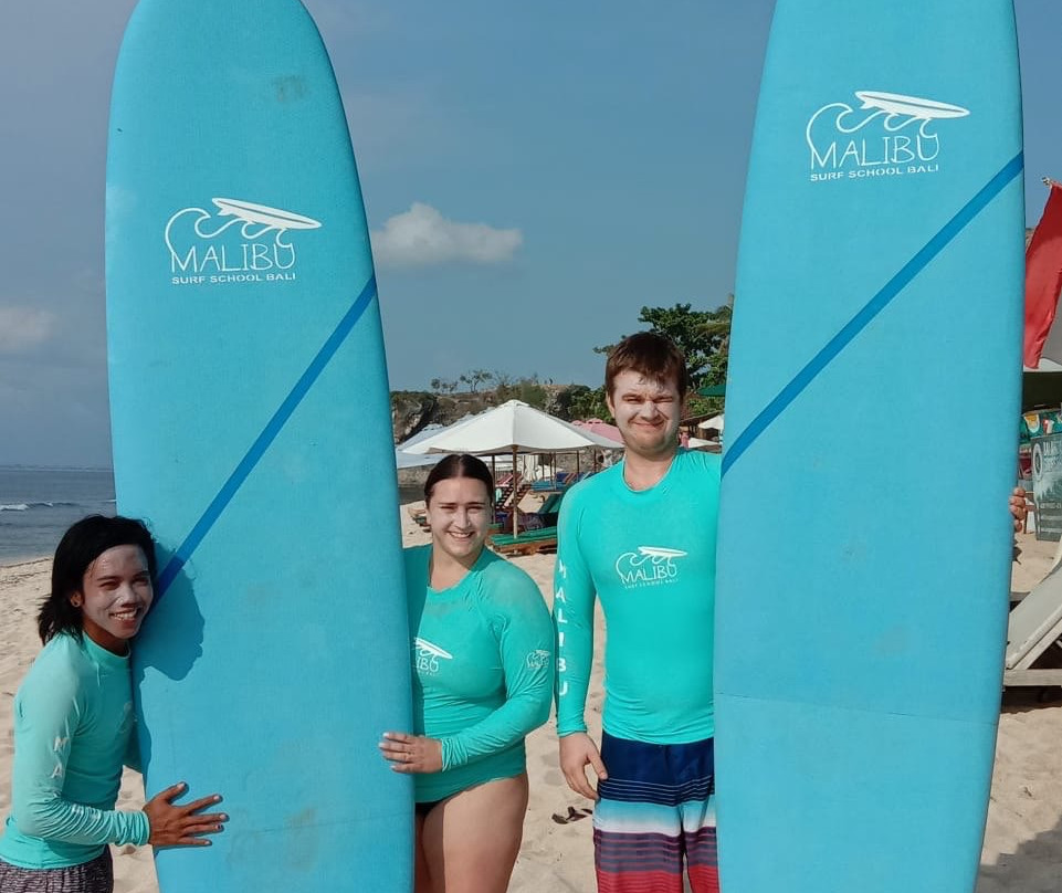 Malibu Surf School Bali-金巴兰必去景点