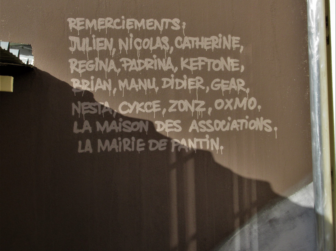 Fresque Solidaridade-庞坦必去景点