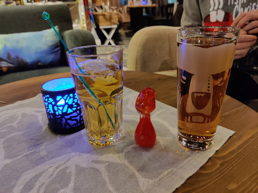 欧若拉圣诞酒店主图