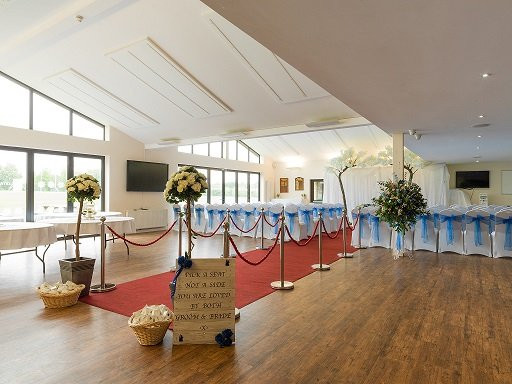 Towcestrians Sports Club-Towcester必去景点