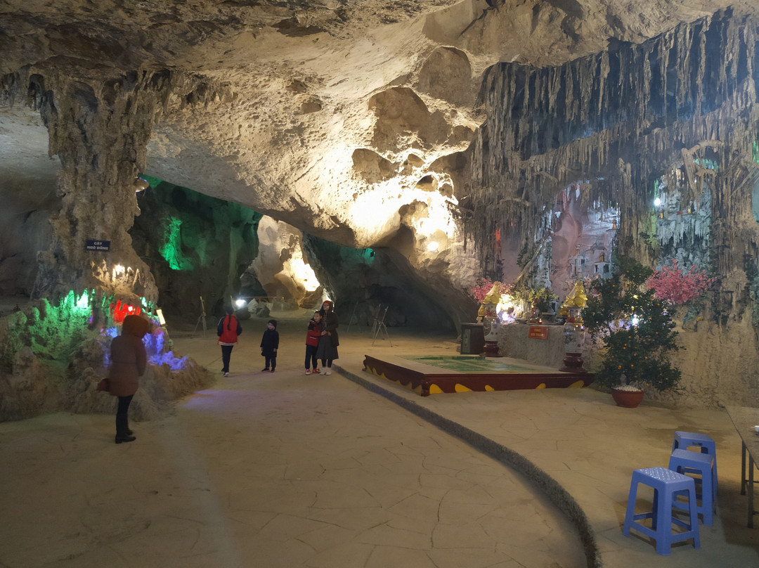 Tam Thanh Grotto景点图片