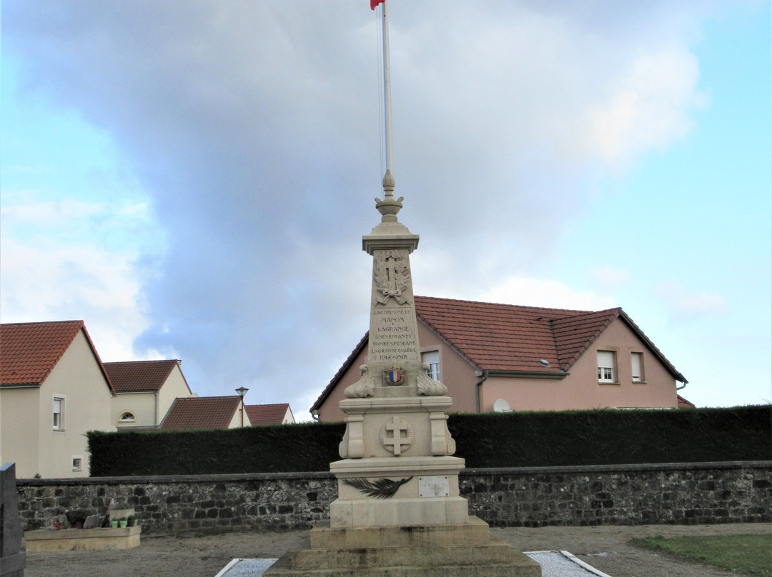 Monument communal景点图片