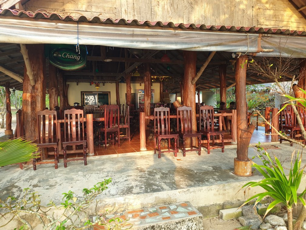 Folk Tales Beach House Resort主图