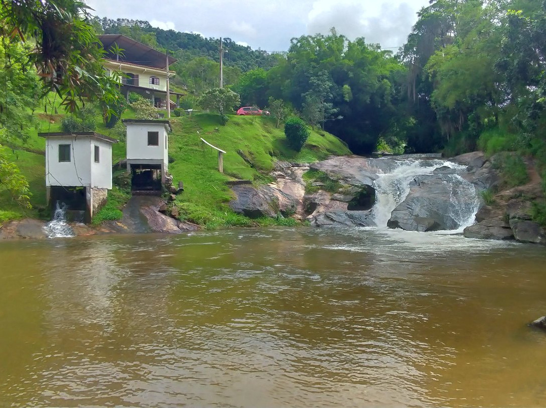 Cachoeira Poço Belo景点图片
