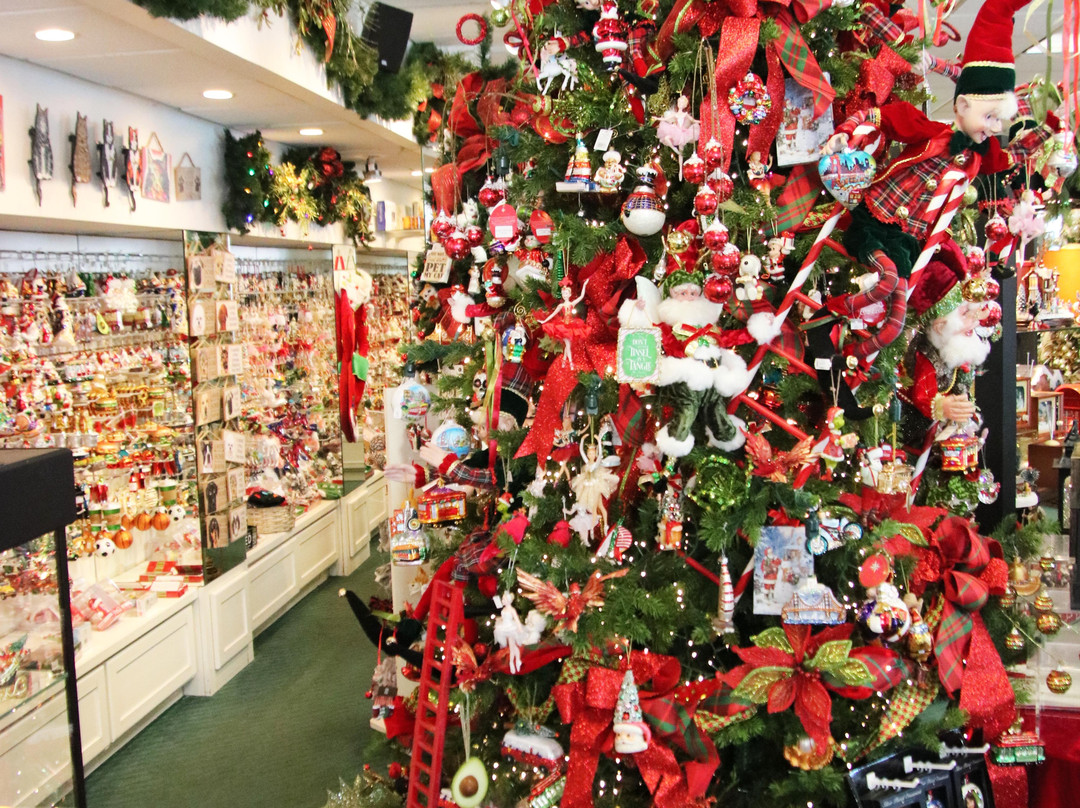 The Holiday Shoppe景点图片