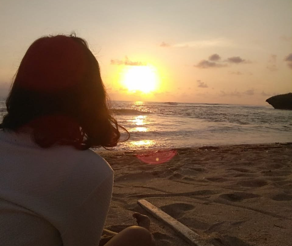 Drini Beach景点图片