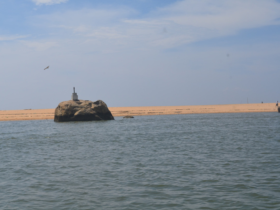 波瓦尔岛度假村主图