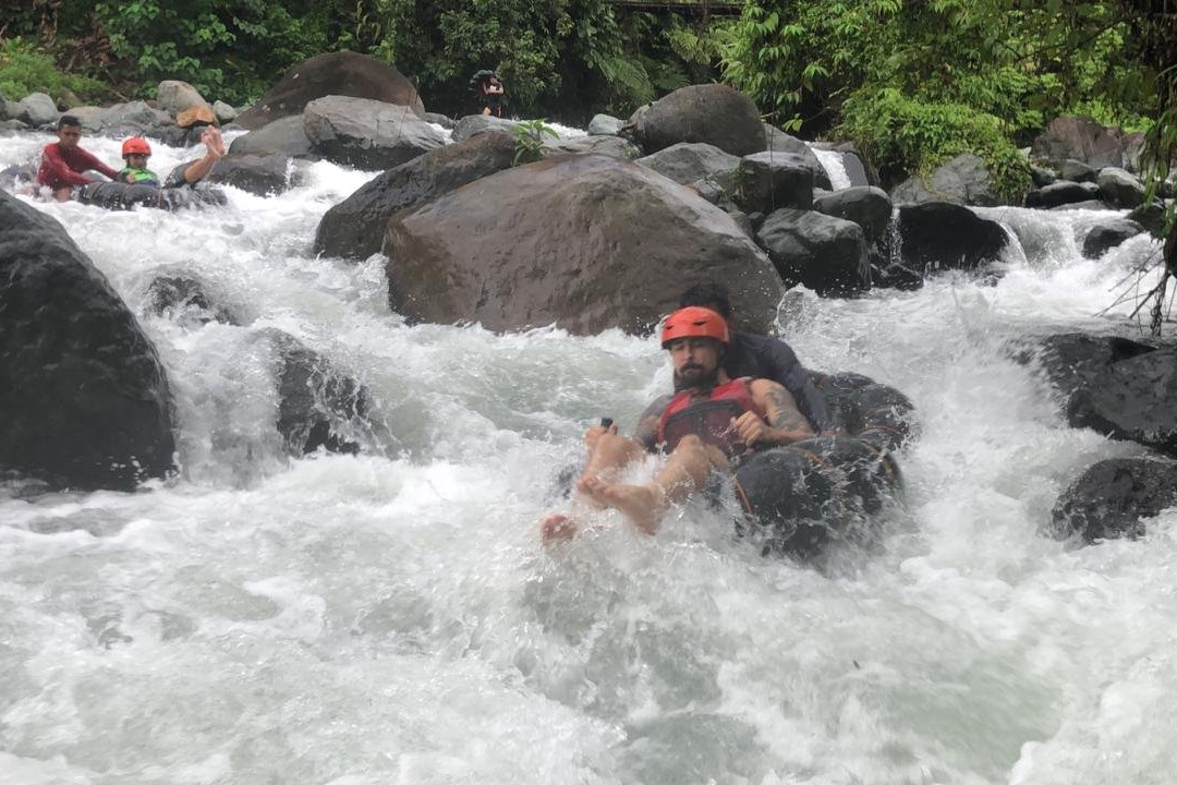 White Water River Tubing Ecopark-Maitum必去景点