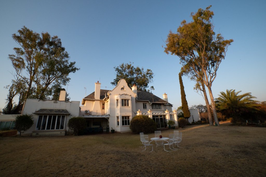 Sondela Guest House-浴室