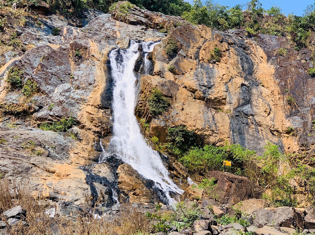 Hirni Water Falls景点图片