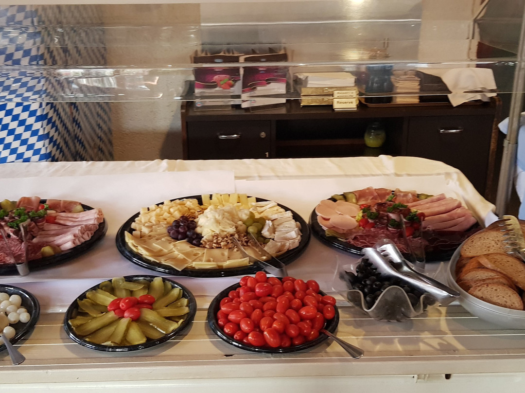 Bruttisellen餐馆和美食-Restaurant Rosengarten