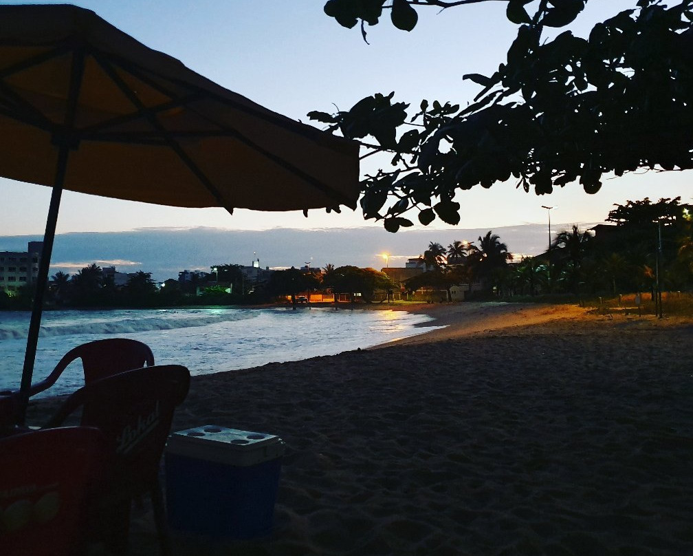 Praia dos Namorados景点图片