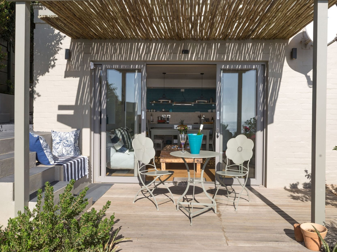 Watercolours Studios主图