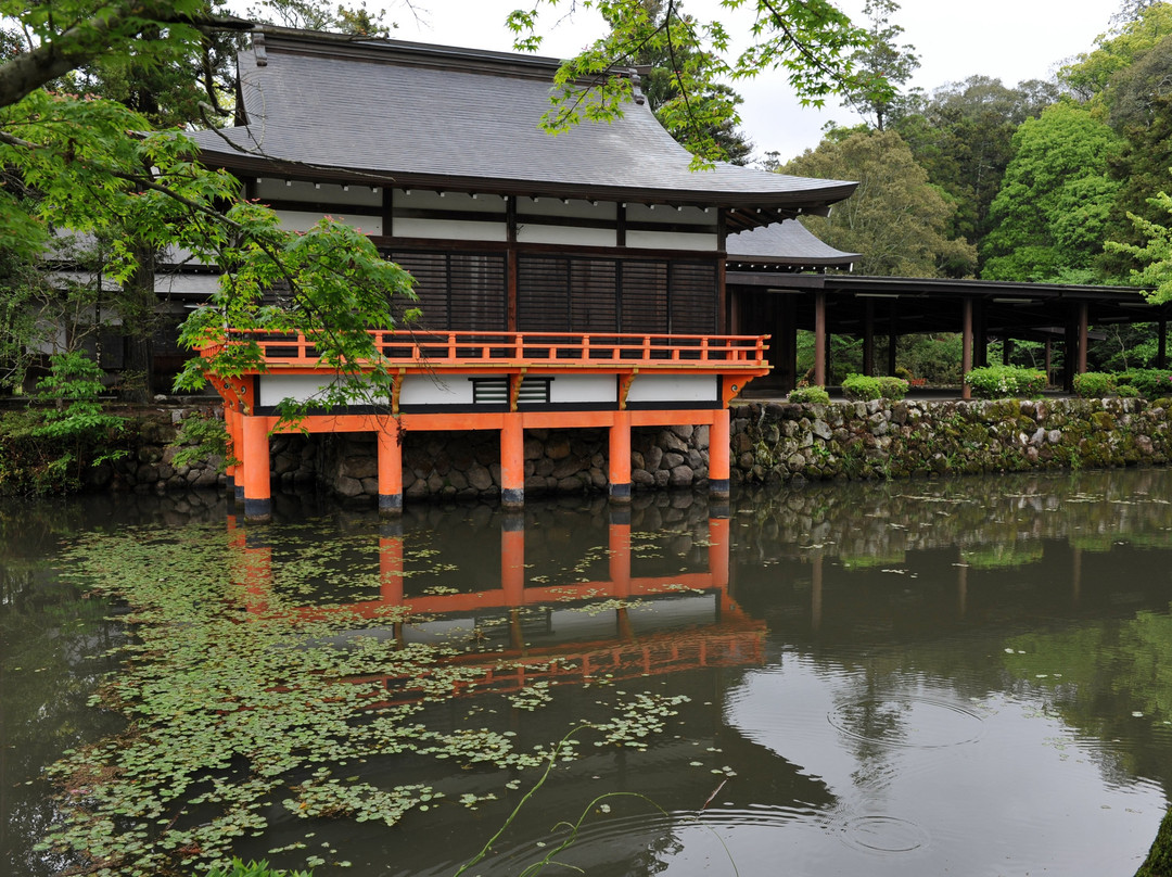 Hishigata Pond景点图片
