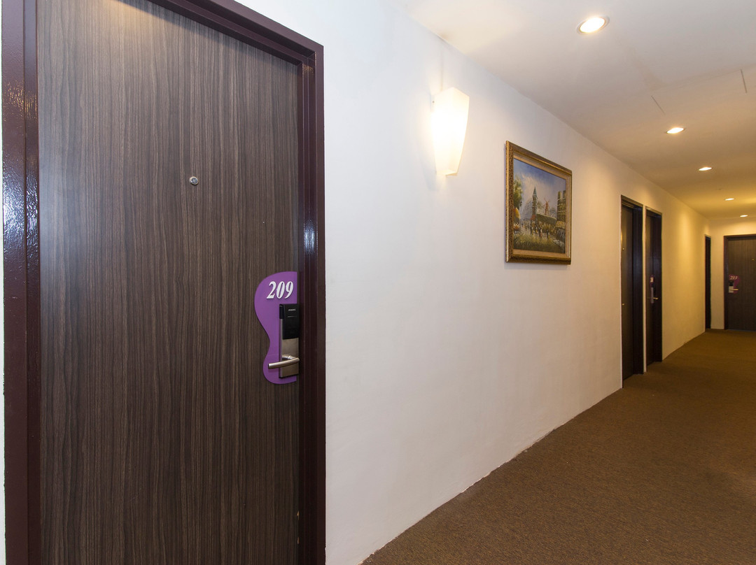 OYO 442 Marvelton Hotel主图