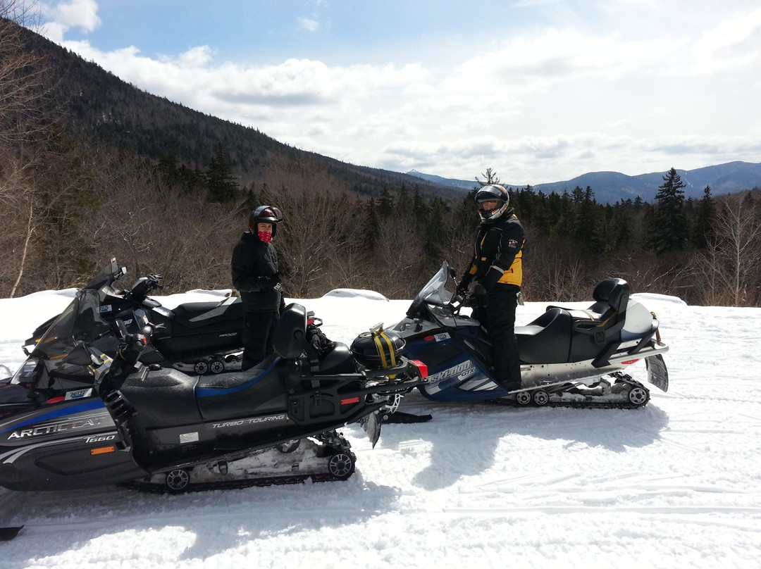 Sweet Ride Snowmobiles景点图片