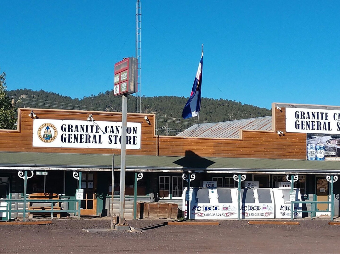 Granite Canyon General Store景点图片