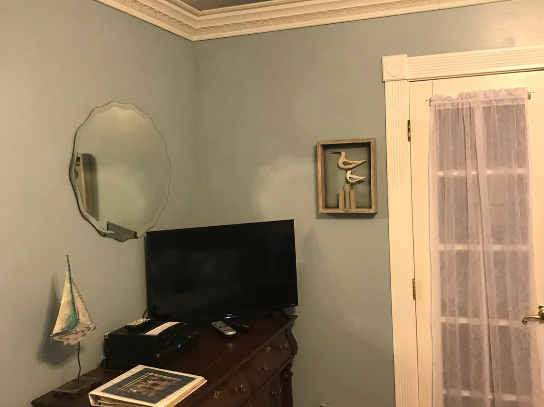 Pomegranate House & Cottages B&B主图