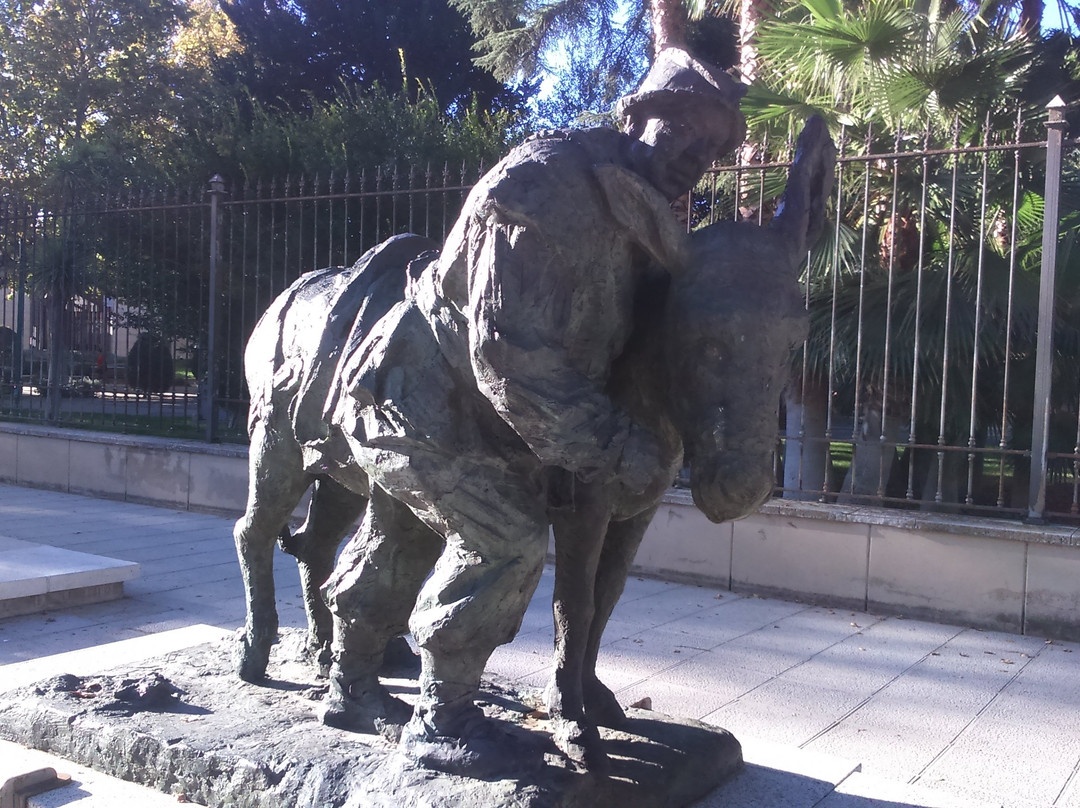 Don Quixote Museum & Cervantes Library景点图片