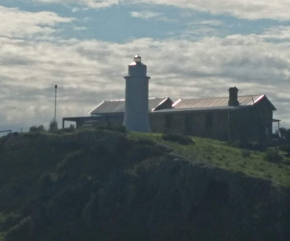 Point Malcolm Lighthouse-Narrung必去景点