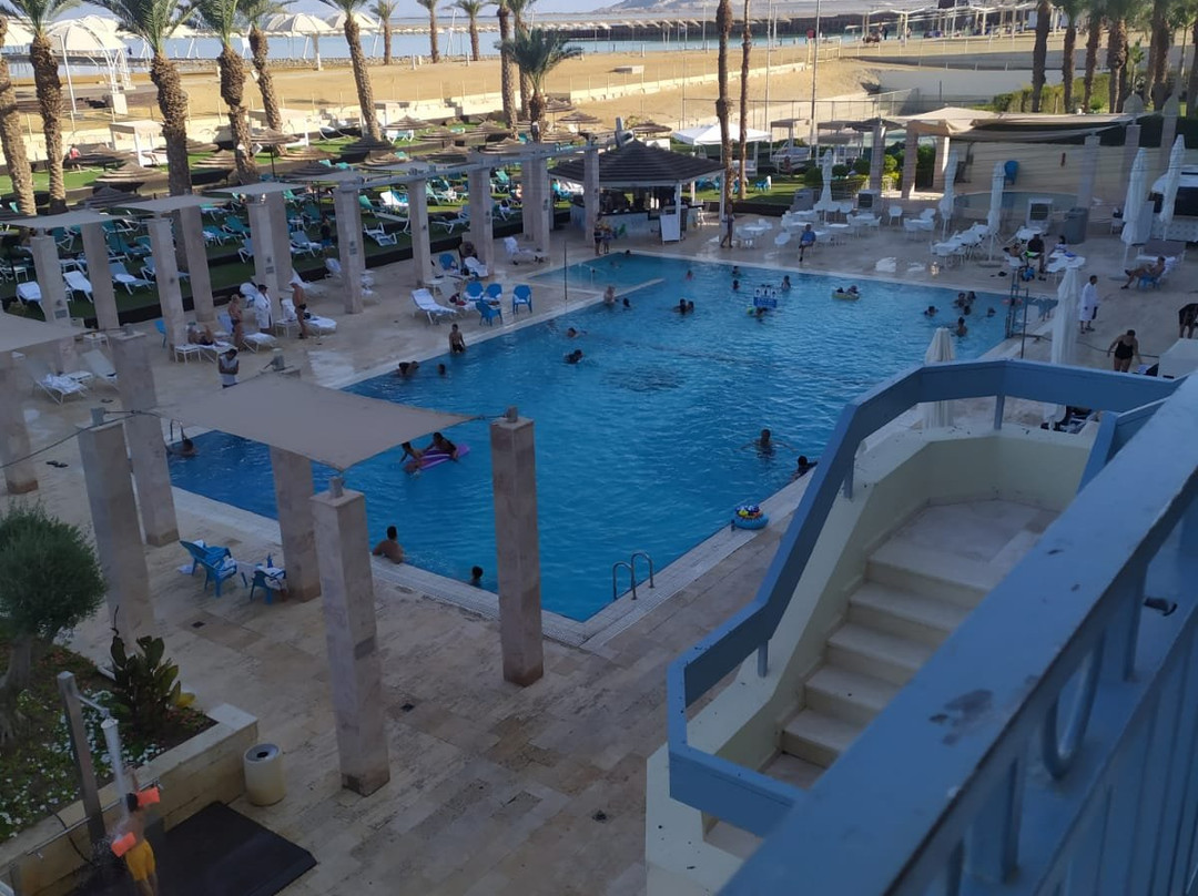 死海希律酒店主图