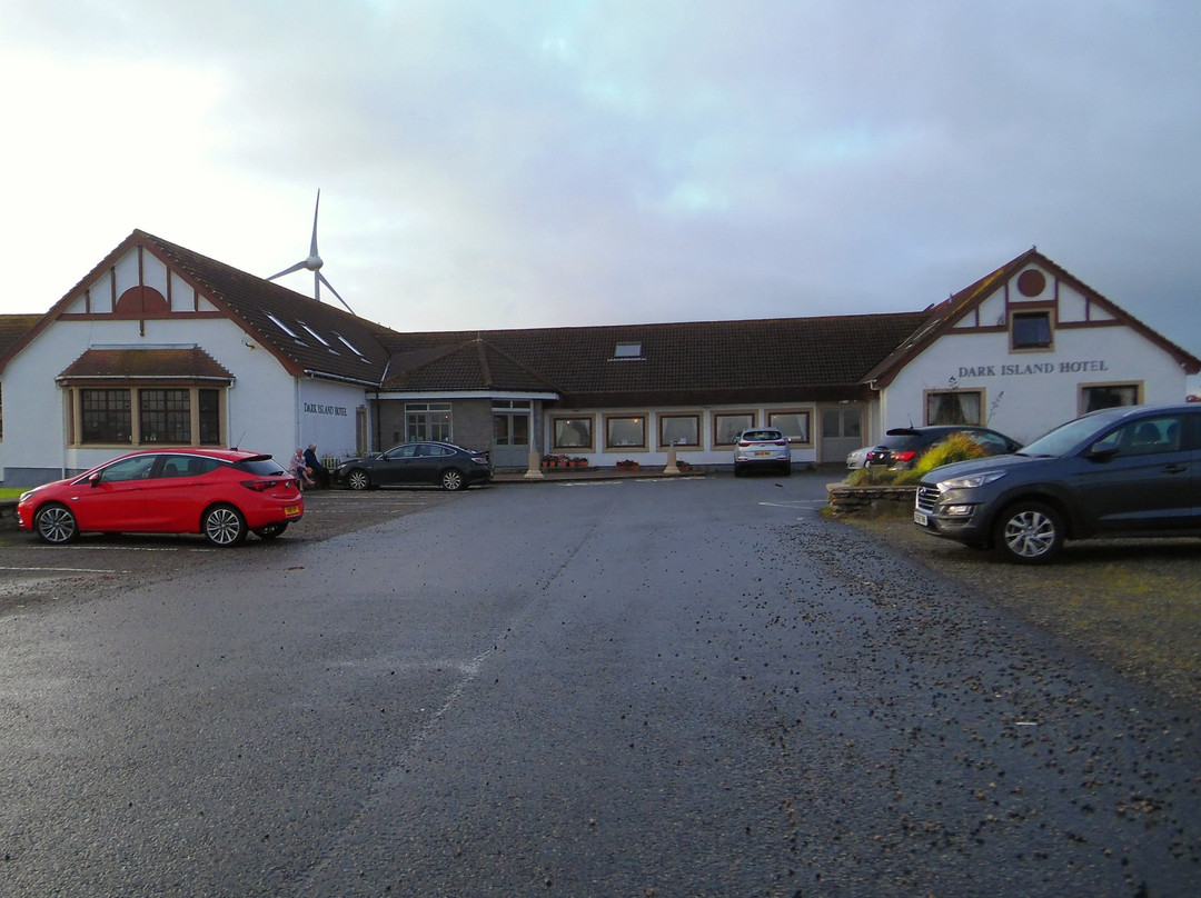 Dark Island Hotel主图