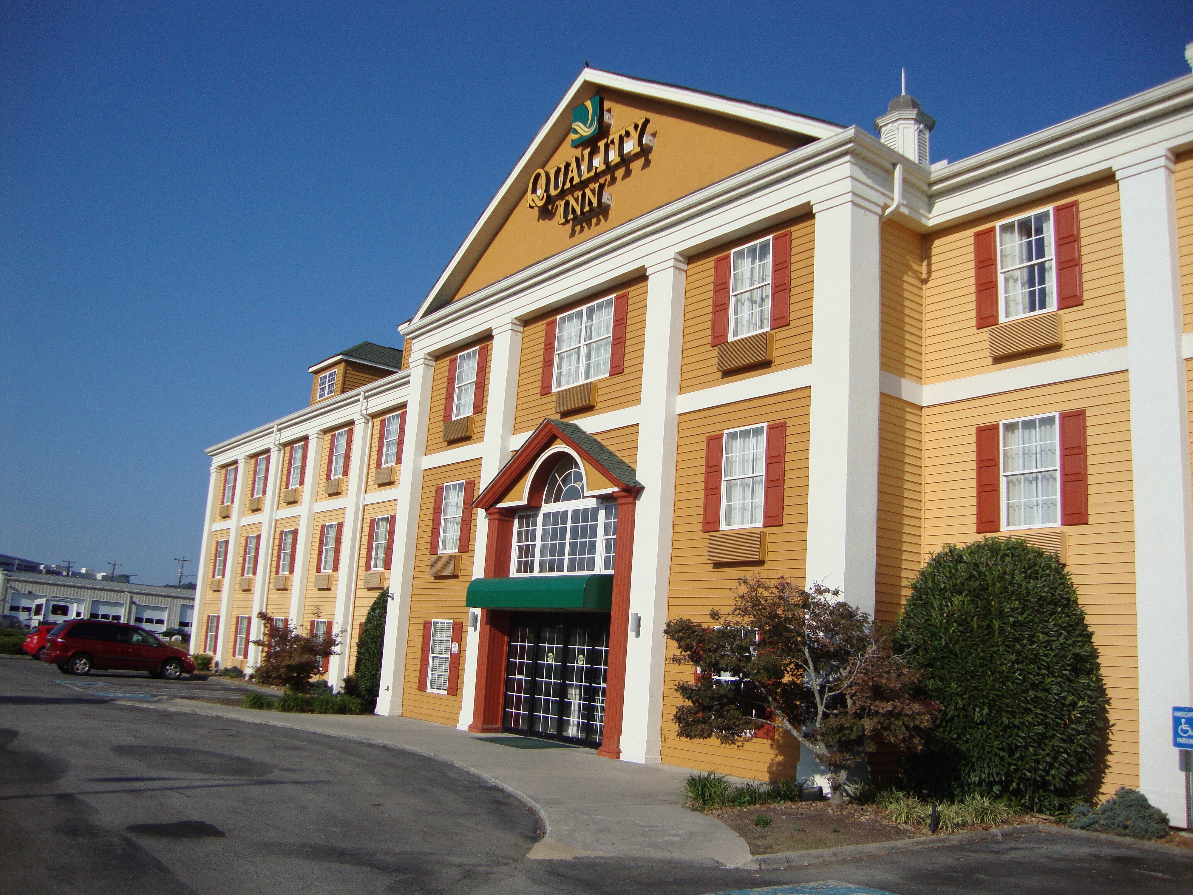 Quality Inn Oak Ridge-浴室