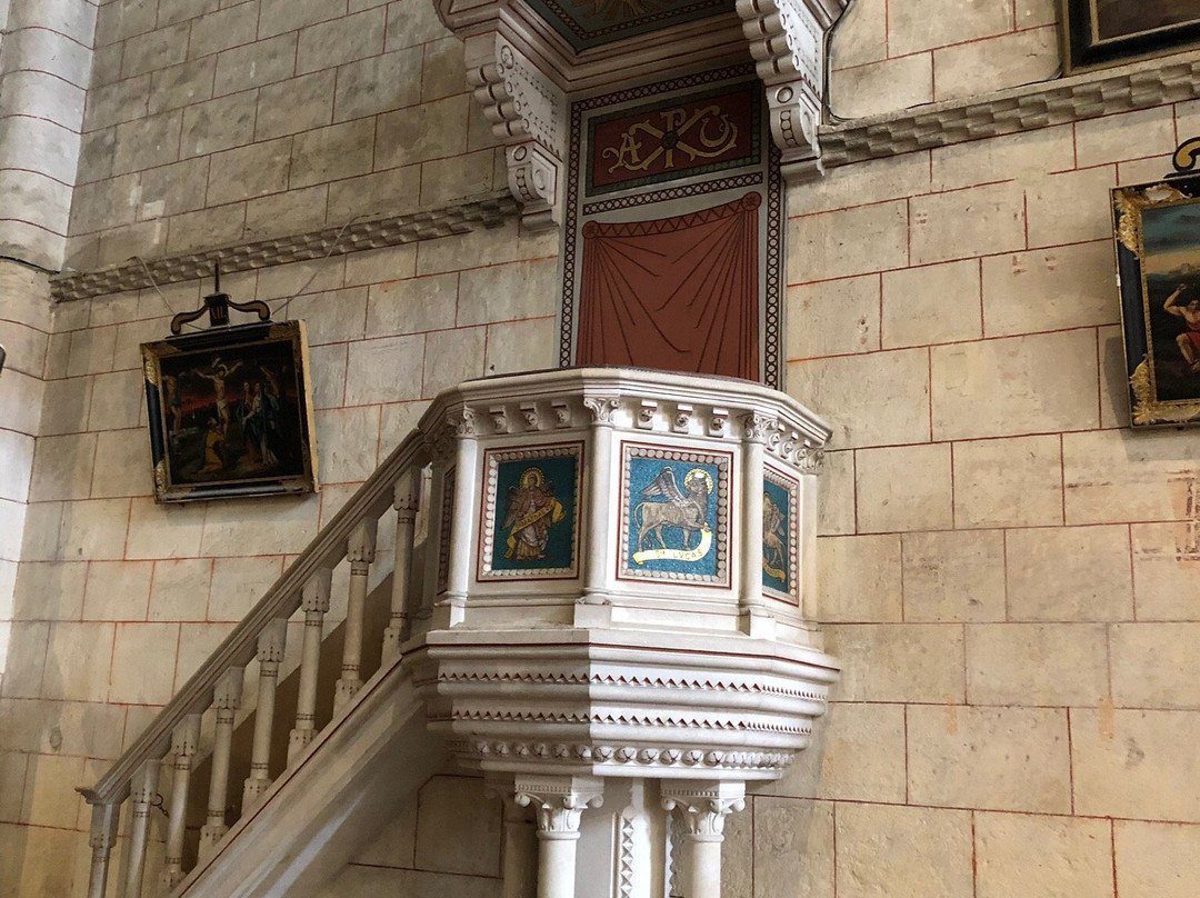 Eglise Saint-Sauveur景点图片