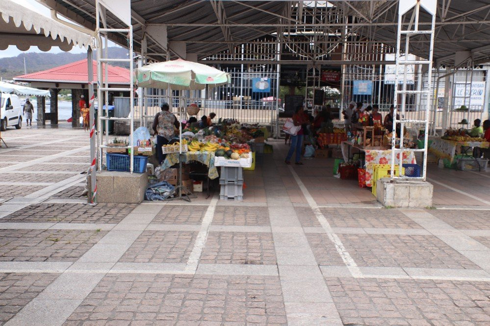 Marché de Saint-Pierre-sur-Dives景点图片