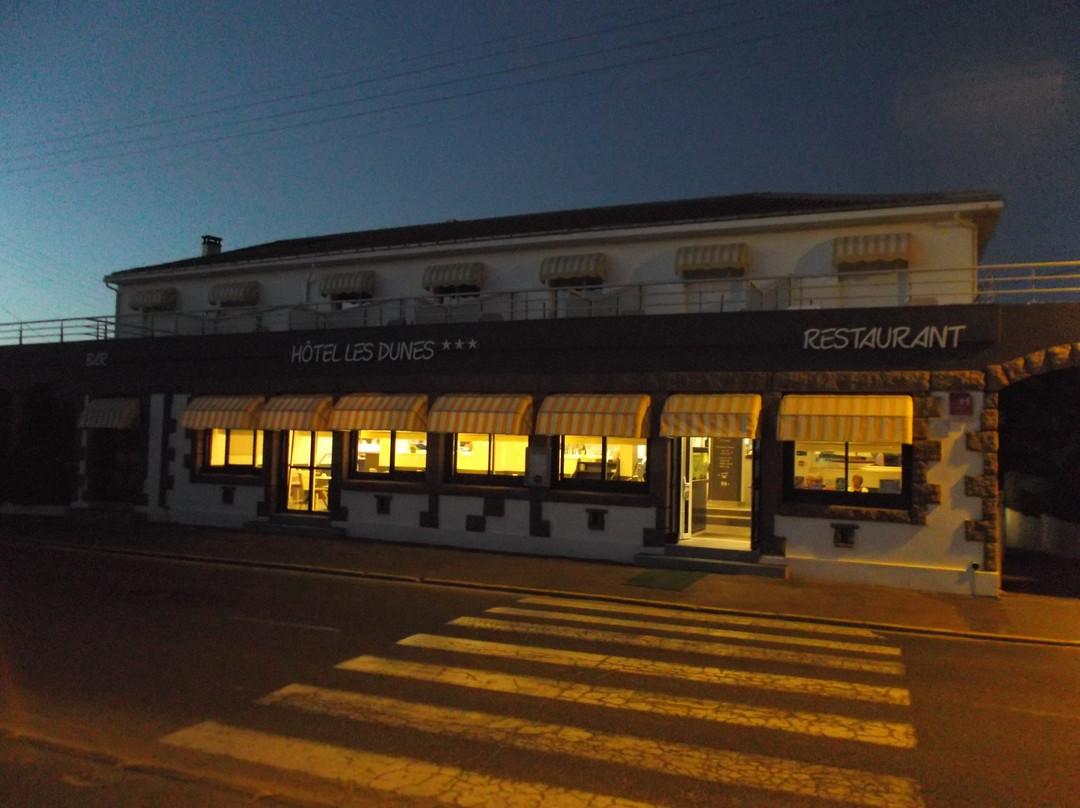 沙丘酒店主图