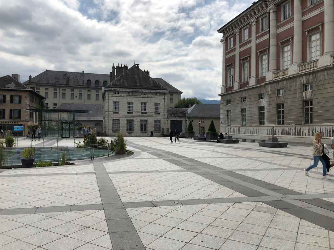 Palais de Justice景点图片