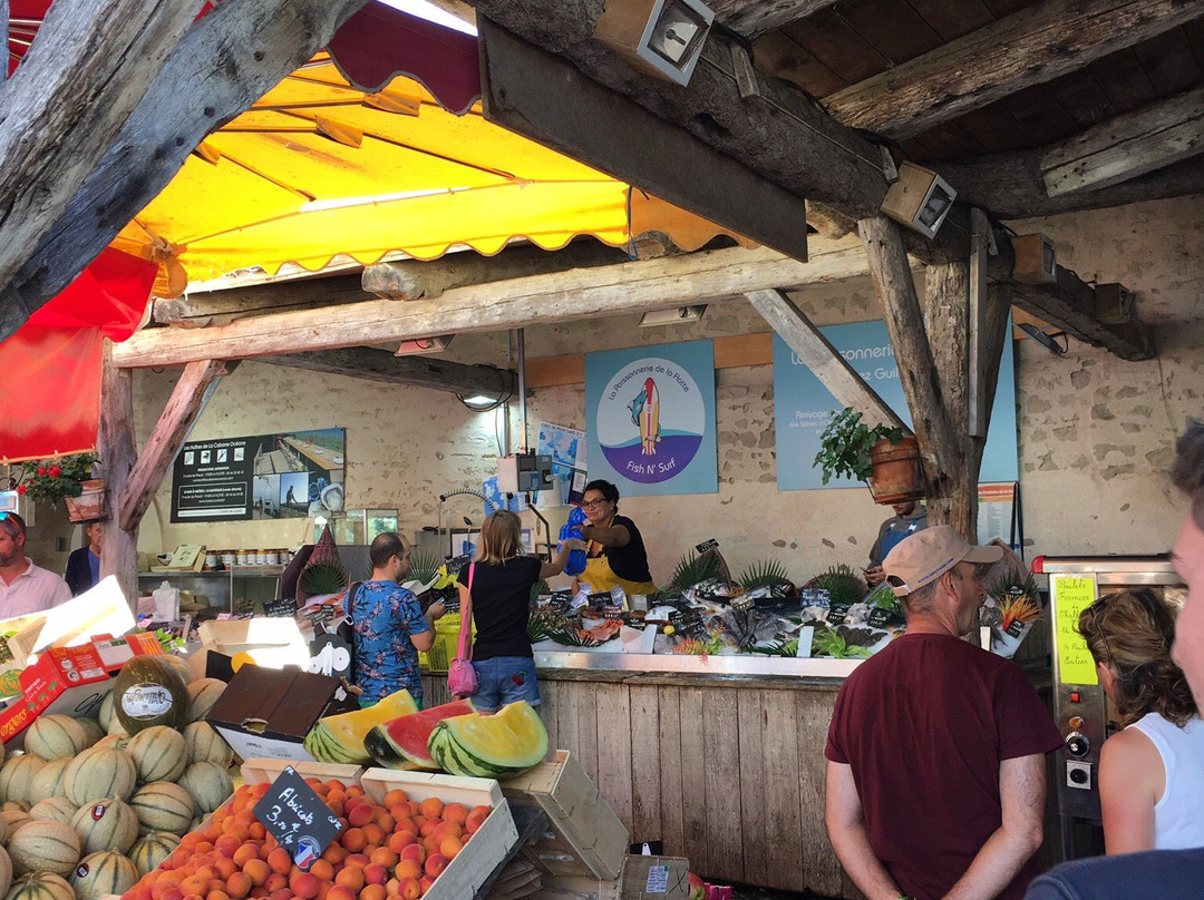 Marché de La Flotte景点图片
