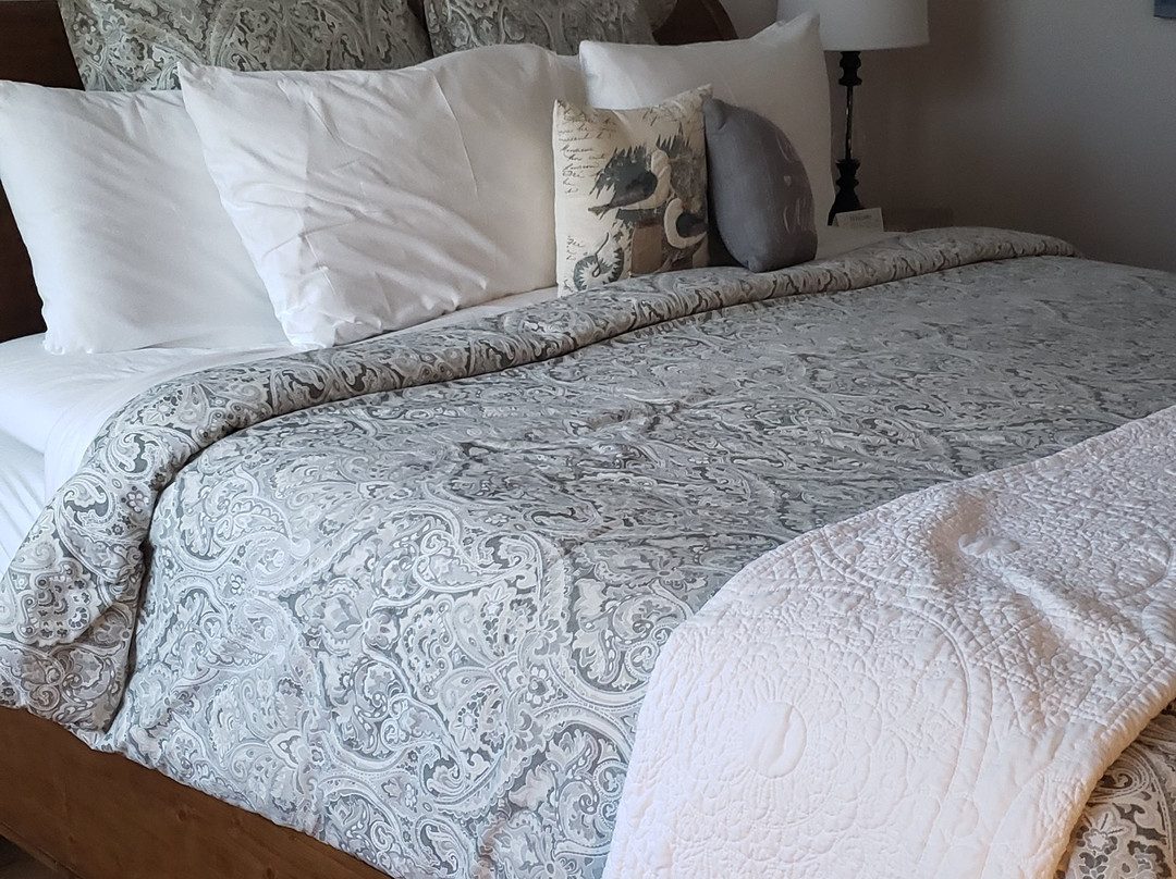 Harbor House Inn主图