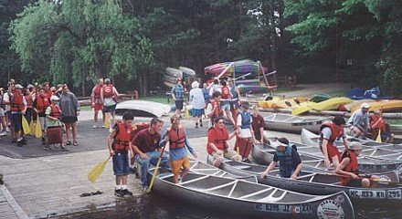 Heavner Canoe & Kayak Rental-Milford必去景点