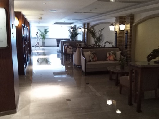 南京夜泊秦淮君亭酒店大戏院店主图