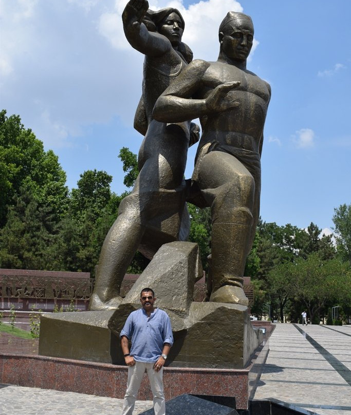 Courage Earthquake Memorial-塔什干必去景点