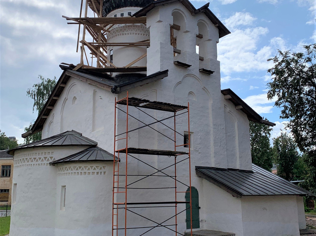 Sergiya s Zaluzhya Church景点图片