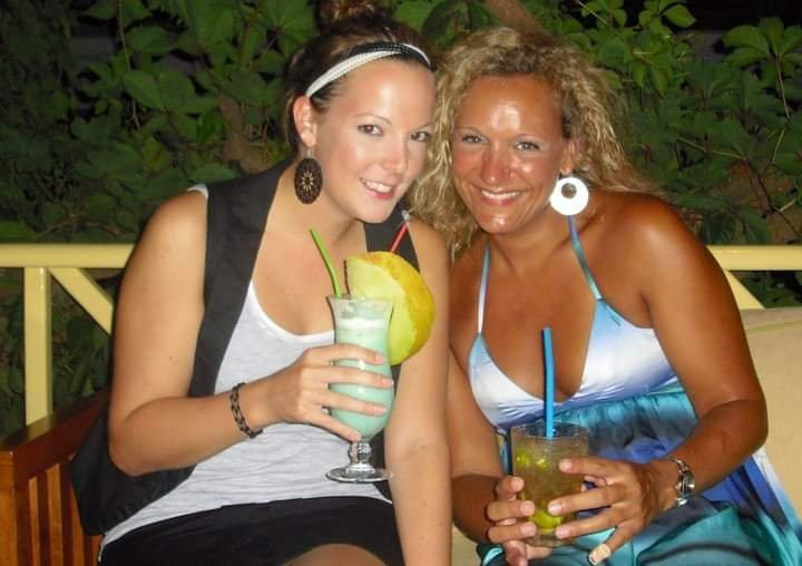 MANDRAGORAS Cocktail Bar-Skála Potamiás必去景点